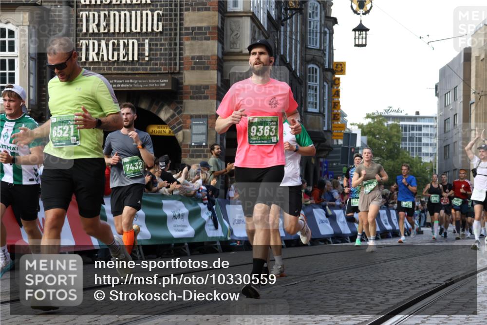 13.09.2026 - 21. swb-Marathon Bremen Strokosch-Dieckow http://msf.ph/oto/10330559 13.09.2026 13:15:04 Ziel 199, 615, 616, 889, 1455, 1748, 2251, 2847, 2971, 2997, 3012, 3057, 3175, 3206, 3834, 4097, 4226, 4246, 4569, 4586, 4685, 4968, 5239, 5315, 5649, 5796, 5962, 6404, 6472, 7251, 7782, 8366, 8409, 9242, 9523, 10016, 13141, 1664, 3357, 3743, 4111, 4382, 4992, 5003, 5149, 5385, 6011, 6773, 6902, 7432, 7497, 7515, 7717, 7730, 9253, 9338, 9483, 13137, 13139 meine-sportfotos.de