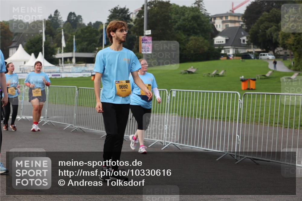 13.09.2026 - Kiel Lauf Andreas Tolksdorf http://msf.ph/oto/10330616 13.09.2026 09:32:30 Kiellinie 617, 14014, 38, 9692, 2 meine-sportfotos.de