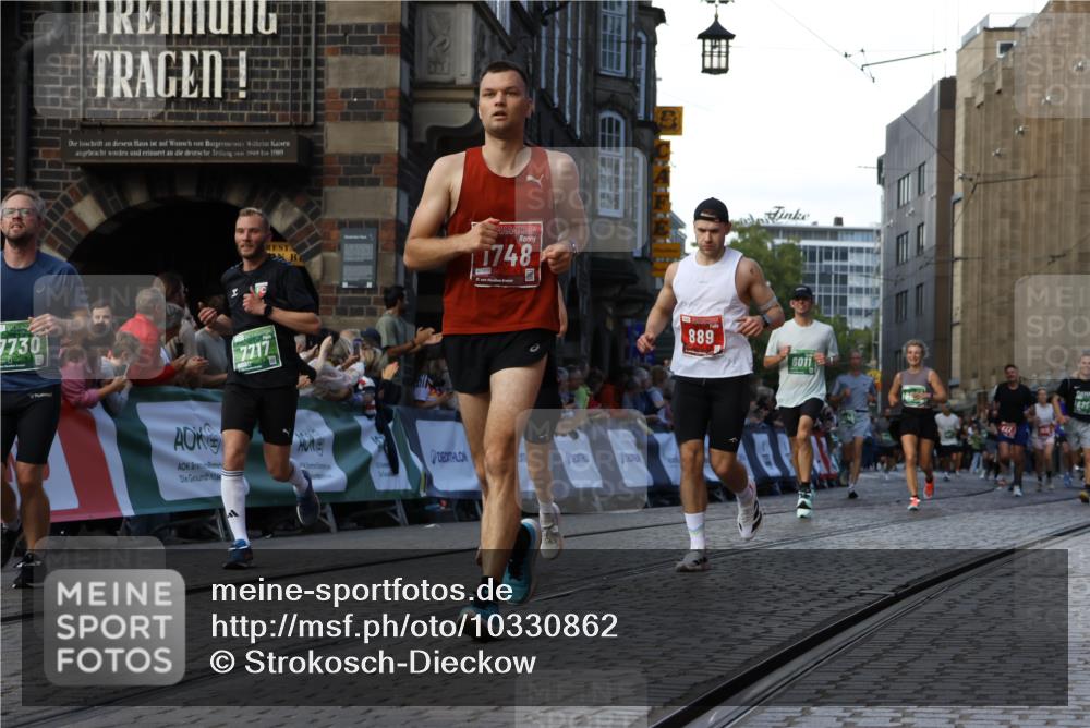 13.09.2026 - 21. swb-Marathon Bremen Strokosch-Dieckow http://msf.ph/oto/10330862 13.09.2026 13:15:16 Ziel 615, 616, 889, 1510, 1748, 2383, 3057, 3175, 3206, 3504, 3717, 4226, 4569, 4968, 5294, 5298, 5315, 5417, 5471, 5649, 5796, 6351, 6379, 6404, 6472, 6521, 6528, 6717, 7190, 8238, 8409, 9363, 9523, 9797, 13141, 3743, 4646, 4663, 6011, 6526, 7291, 7346, 7717, 7730, 7992, 8086, 8254, 8255 meine-sportfotos.de