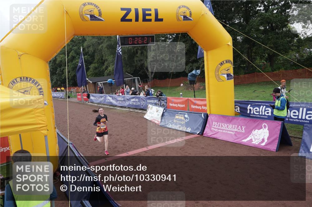 13.09.2026 - Airport Race Dennis Weichert http://msf.ph/oto/10330941 13.09.2026 10:26:54 Ziel 5327, 5427 meine-sportfotos.de