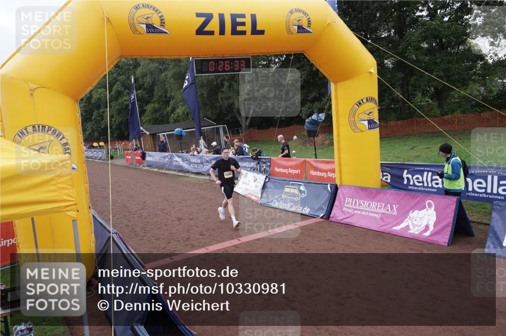 13.09.2026 - Airport Race Dennis Weichert http://msf.ph/oto/10330981 13.09.2026 10:27:06 Ziel 4195, 5294 meine-sportfotos.de