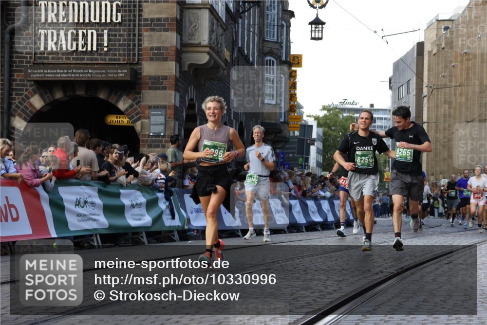 13.09.2026 - 21. swb-Marathon Bremen Strokosch-Dieckow http://msf.ph/oto/10330996 13.09.2026 13:15:20 Ziel 889, 1510, 1748, 2383, 3206, 3504, 3717, 4226, 4382, 4968, 4992, 5294, 5298, 5315, 5417, 5471, 5796, 6351, 6379, 6404, 6521, 6528, 6717, 7190, 7432, 8238, 9338, 9363, 9523, 9797, 13141, 1445, 3346, 4212, 4646, 4653, 4663, 6162, 6526, 7203, 7291, 7346, 7992, 8086, 8254, 8255, 9029, 9391, 9777 meine-sportfotos.de