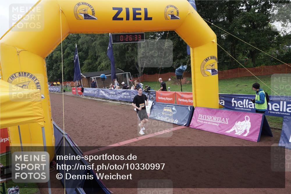 13.09.2026 - Airport Race Dennis Weichert http://msf.ph/oto/10330997 13.09.2026 10:27:07 Ziel 689, 4195, 5294 meine-sportfotos.de