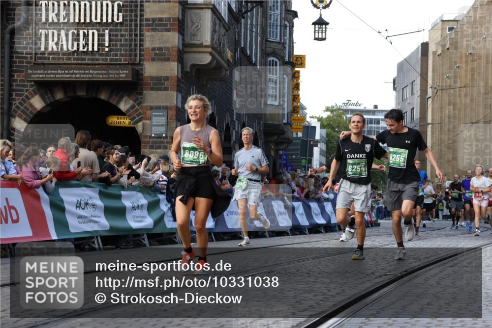 13.09.2026 - 21. swb-Marathon Bremen Strokosch-Dieckow http://msf.ph/oto/10331038 13.09.2026 13:15:20 Ziel 889, 1510, 1748, 2383, 3206, 3504, 3717, 4226, 4382, 4968, 4992, 5294, 5298, 5315, 5417, 5471, 5796, 6351, 6379, 6404, 6521, 6528, 6717, 7190, 7432, 8238, 9338, 9363, 9523, 9797, 13141, 1445, 3346, 4212, 4646, 4653, 4663, 6162, 6526, 7203, 7291, 7346, 7992, 8086, 8254, 8255, 9029, 9391, 9777 meine-sportfotos.de