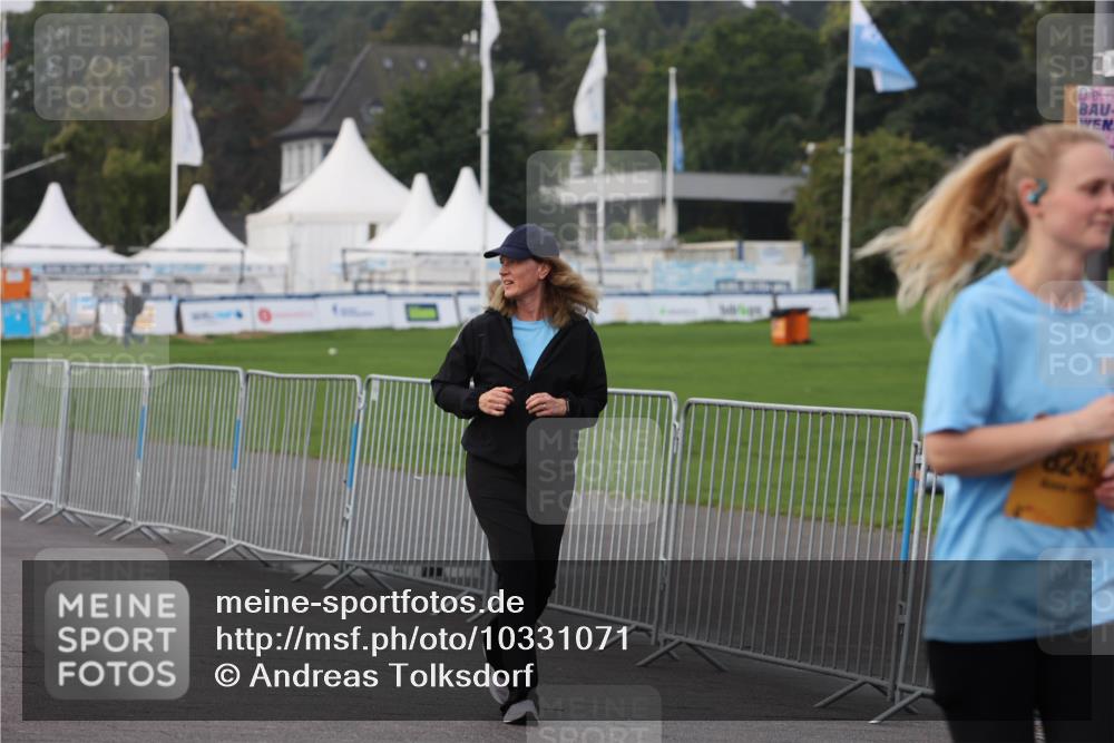13.09.2026 - Kiel Lauf Andreas Tolksdorf http://msf.ph/oto/10331071 13.09.2026 09:33:34 Kiellinie 624 meine-sportfotos.de