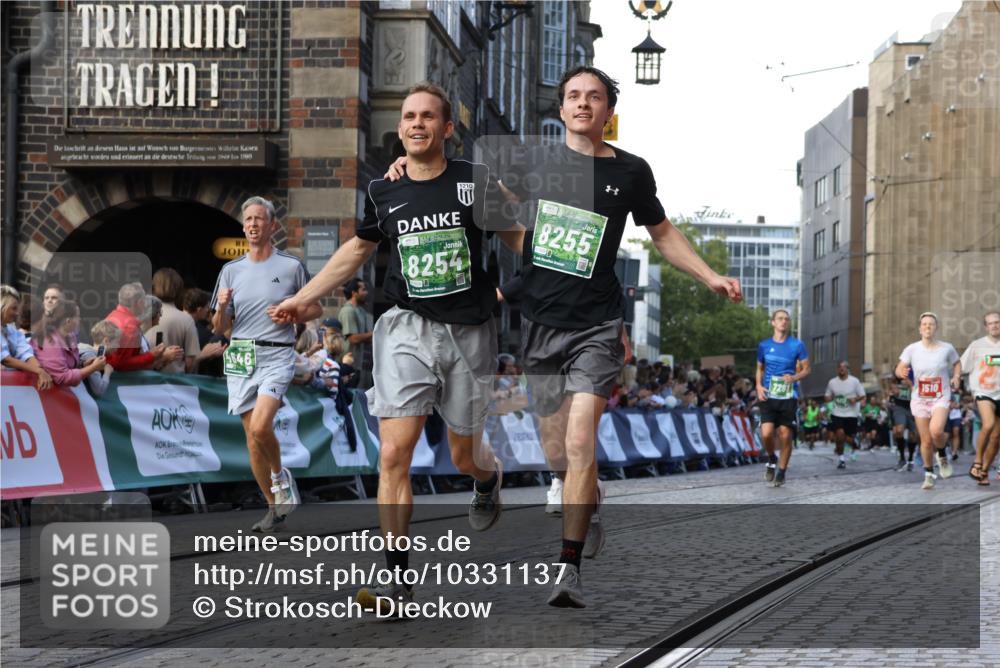 13.09.2026 - 21. swb-Marathon Bremen Strokosch-Dieckow http://msf.ph/oto/10331137 13.09.2026 13:15:22 Ziel 889, 1510, 1664, 2383, 3206, 3357, 3504, 3717, 4382, 4968, 4992, 5149, 5294, 5298, 5385, 5417, 5471, 5796, 6351, 6379, 6404, 6521, 6528, 6717, 6902, 7190, 7432, 7515, 8238, 9253, 9338, 9363, 9523, 9797, 13139, 13141, 1445, 3346, 4212, 4646, 4653, 4663, 6162, 6526, 7203, 7291, 7346, 7992, 9029, 9391, 9777 meine-sportfotos.de