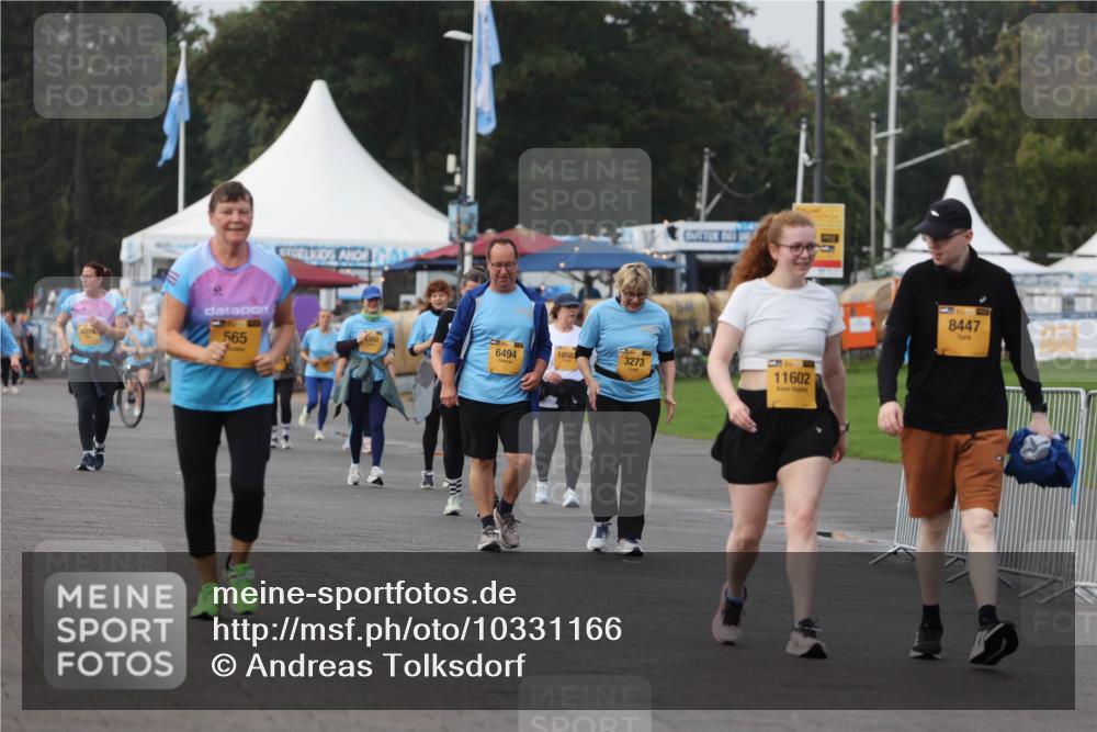 13.09.2026 - Kiel Lauf Andreas Tolksdorf http://msf.ph/oto/10331166 13.09.2026 09:33:43 Kiellinie 6219, 565, 6494, 10582, 3273, 11602, 8447 meine-sportfotos.de