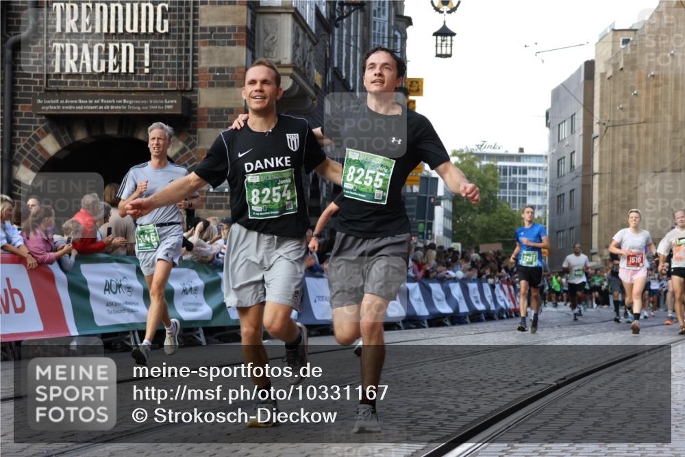 13.09.2026 - 21. swb-Marathon Bremen Strokosch-Dieckow http://msf.ph/oto/10331167 13.09.2026 13:15:22 Ziel 889, 1510, 1664, 2383, 3206, 3357, 3504, 3717, 4382, 4968, 4992, 5149, 5294, 5298, 5385, 5417, 5471, 5796, 6351, 6379, 6404, 6521, 6528, 6717, 6902, 7190, 7432, 7515, 8238, 9253, 9338, 9363, 9523, 9797, 13139, 13141, 1445, 3346, 4212, 4646, 4653, 4663, 6162, 6526, 7203, 7291, 7346, 7992, 9029, 9391, 9777 meine-sportfotos.de