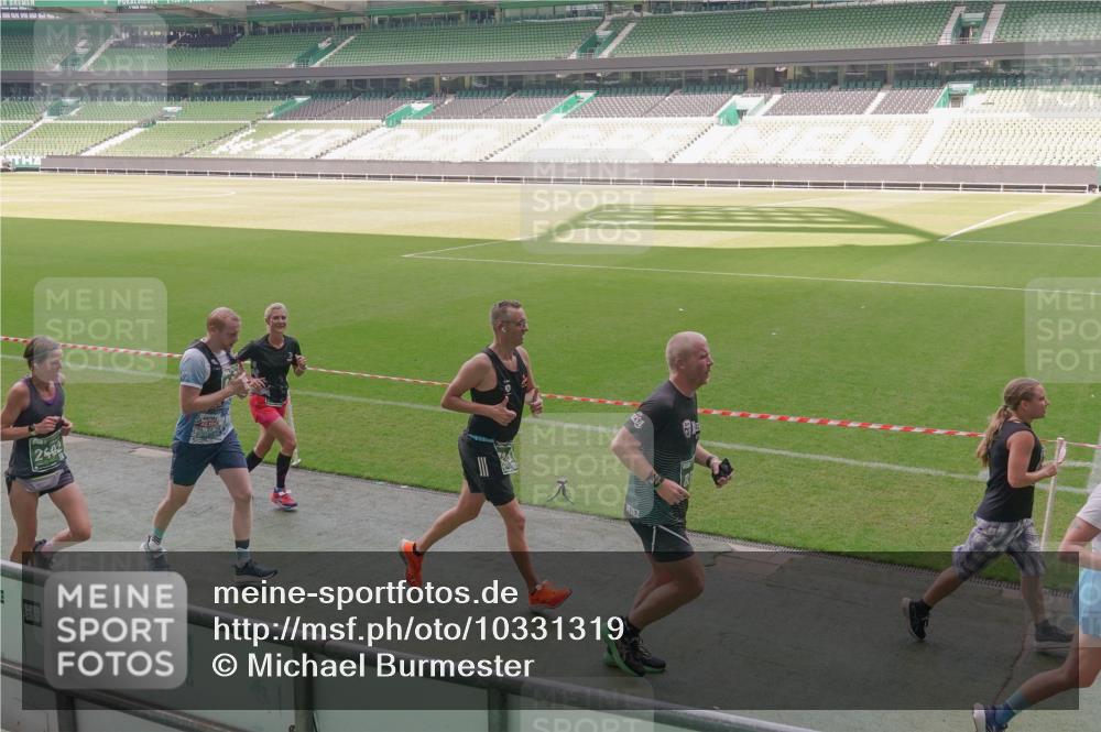 13.09.2026 - 21. swb-Marathon Bremen Michael Burmester http://msf.ph/oto/10331319 13.09.2026 13:02:58 Laufen im Stadion 150, 488, 531, 596, 722, 725, 762, 936, 940, 946, 1006, 1014, 1163, 1250, 1436, 1458, 1460, 1611, 1771, 2033, 2047, 2062, 2223, 2276, 2292, 2345, 2364, 2378, 2421, 2434, 2513, 2625, 2638, 2666, 2668, 2779, 2900, 2934, 2977, 2987, 3013, 3044, 3114, 3135, 3163, 3164, 3187, 3248, 3258, 3294, 3334, 3360, 3392, 3402, 3460, 3496, 3510, 3527, 3576, 3585, 3597, 3603, 3618, 3667, 3721, 3806, 3846, 3852, 3859, 3893, 3938, 3970, 3983, 4000, 4077, 4133, 4506, 4558 meine-sportfotos.de