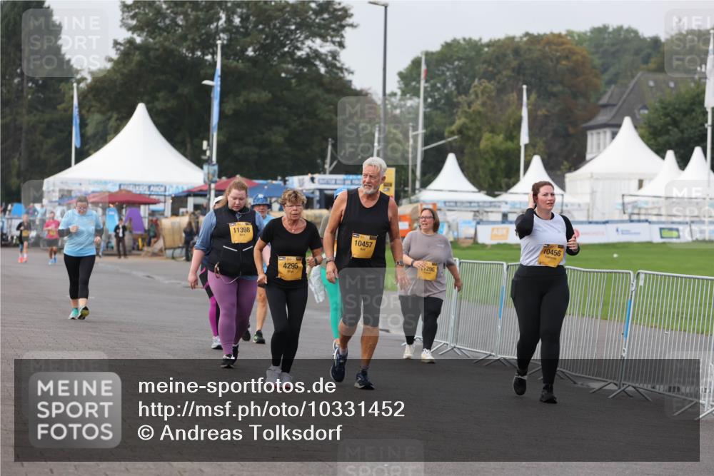 13.09.2026 - Kiel Lauf Andreas Tolksdorf http://msf.ph/oto/10331452 13.09.2026 09:34:36 Kiellinie 11398, 4295, 10457, 296, 10456 meine-sportfotos.de