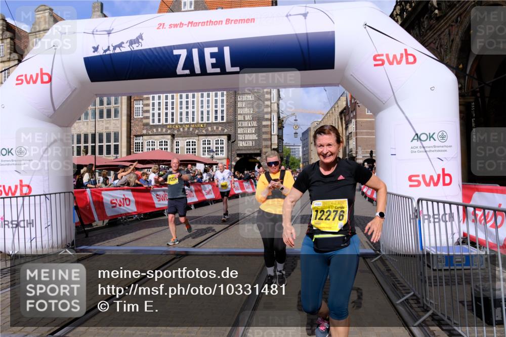 13.09.2026 - 21. swb-Marathon Bremen Tim E. http://msf.ph/oto/10331481 13.09.2026 11:04:28 Ziel 10182, 10291, 10390, 10516, 10613, 10671, 10672, 10726, 10912, 10913, 11221, 11318, 11336, 11539, 11720, 11726, 11909, 12001, 12103, 12113, 12140, 12276 meine-sportfotos.de