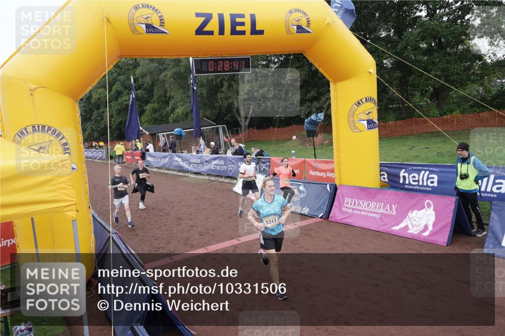 13.09.2026 - Airport Race Dennis Weichert http://msf.ph/oto/10331506 13.09.2026 10:29:14 Ziel 5079, 5089, 5113, 5151, 5241, 5243, 5314, 5317, 5452 meine-sportfotos.de
