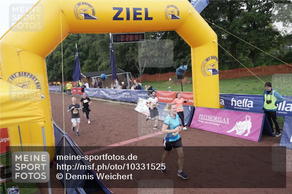 13.09.2026 - Airport Race Dennis Weichert http://msf.ph/oto/10331525 13.09.2026 10:29:15 Ziel 5079, 5089, 5113, 5151, 5241, 5243, 5314, 5317, 5452 meine-sportfotos.de