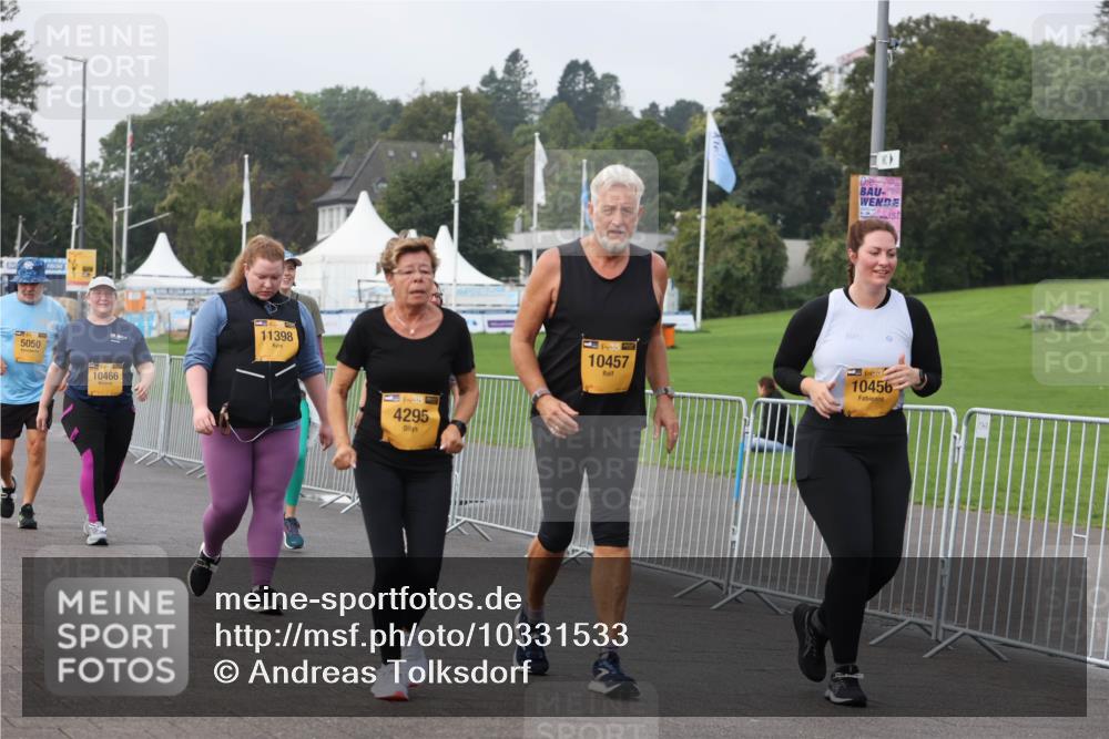 13.09.2026 - Kiel Lauf Andreas Tolksdorf http://msf.ph/oto/10331533 13.09.2026 09:34:42 Kiellinie 5050, 10466, 11398, 5, 39, 4295, 10457, 10456 meine-sportfotos.de