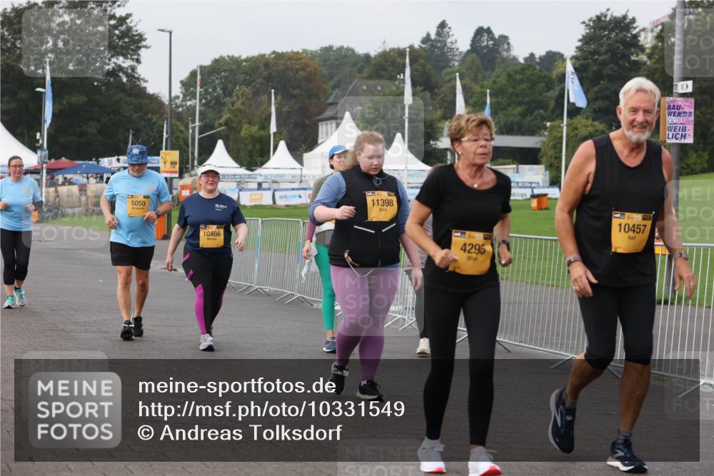 13.09.2026 - Kiel Lauf Andreas Tolksdorf http://msf.ph/oto/10331549 13.09.2026 09:34:43 Kiellinie 5050, 10466, 39, 11398, 4295, 10457 meine-sportfotos.de