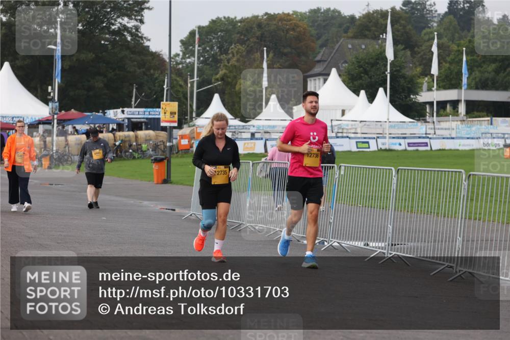13.09.2026 - Kiel Lauf Andreas Tolksdorf http://msf.ph/oto/10331703 13.09.2026 09:35:06 Kiellinie 5493, 8443, 2735, 12736 meine-sportfotos.de