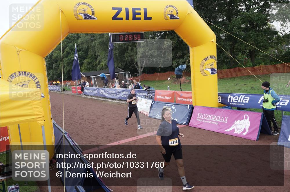 13.09.2026 - Airport Race Dennis Weichert http://msf.ph/oto/10331760 13.09.2026 10:29:32 Ziel 4110, 4111, 4118, 5038, 5259, 5269, 5348, 5436 meine-sportfotos.de