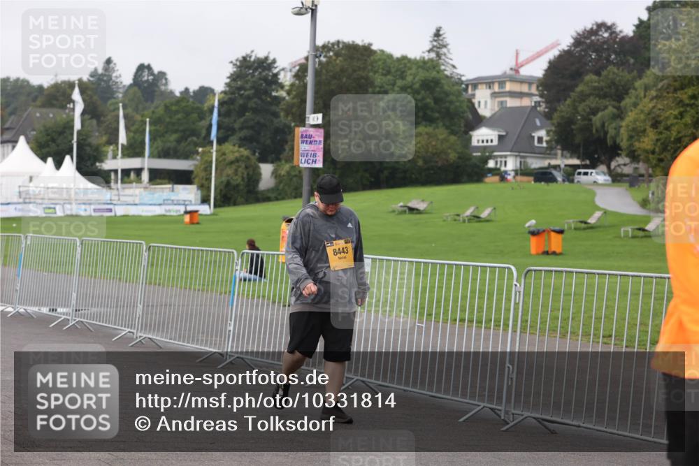 13.09.2026 - Kiel Lauf Andreas Tolksdorf http://msf.ph/oto/10331814 13.09.2026 09:35:23 Kiellinie 8443 meine-sportfotos.de
