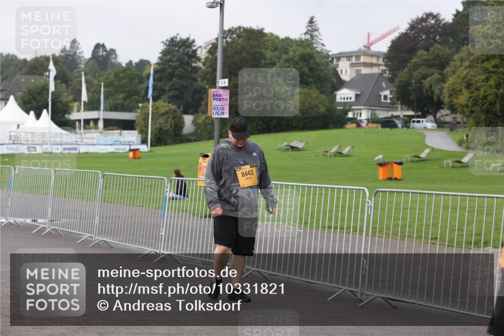 13.09.2026 - Kiel Lauf Andreas Tolksdorf http://msf.ph/oto/10331821 13.09.2026 09:35:23 Kiellinie 8443 meine-sportfotos.de