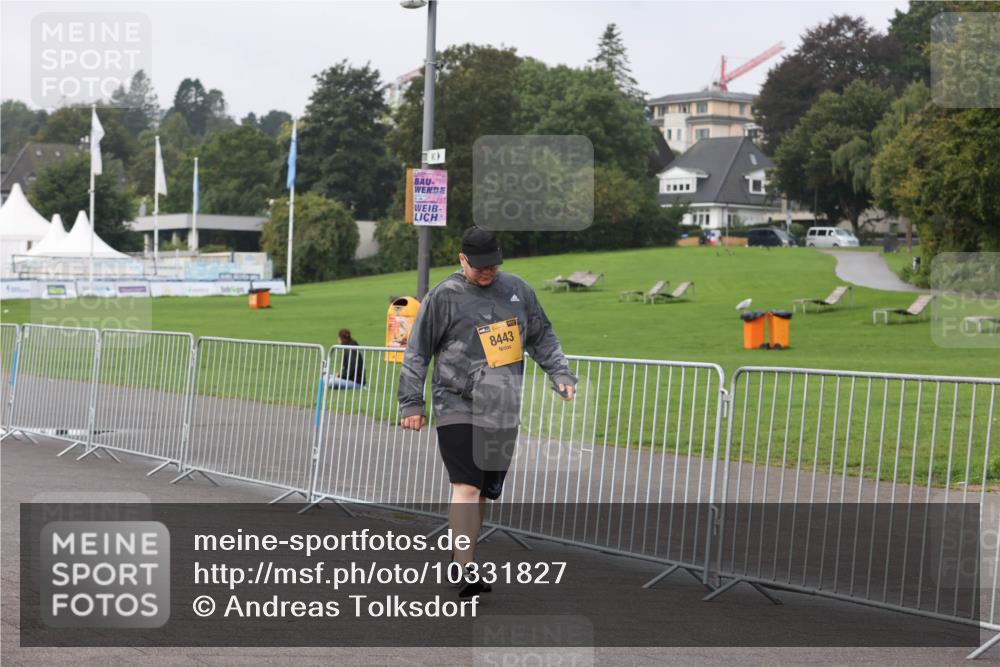 13.09.2026 - Kiel Lauf Andreas Tolksdorf http://msf.ph/oto/10331827 13.09.2026 09:35:23 Kiellinie 8443 meine-sportfotos.de