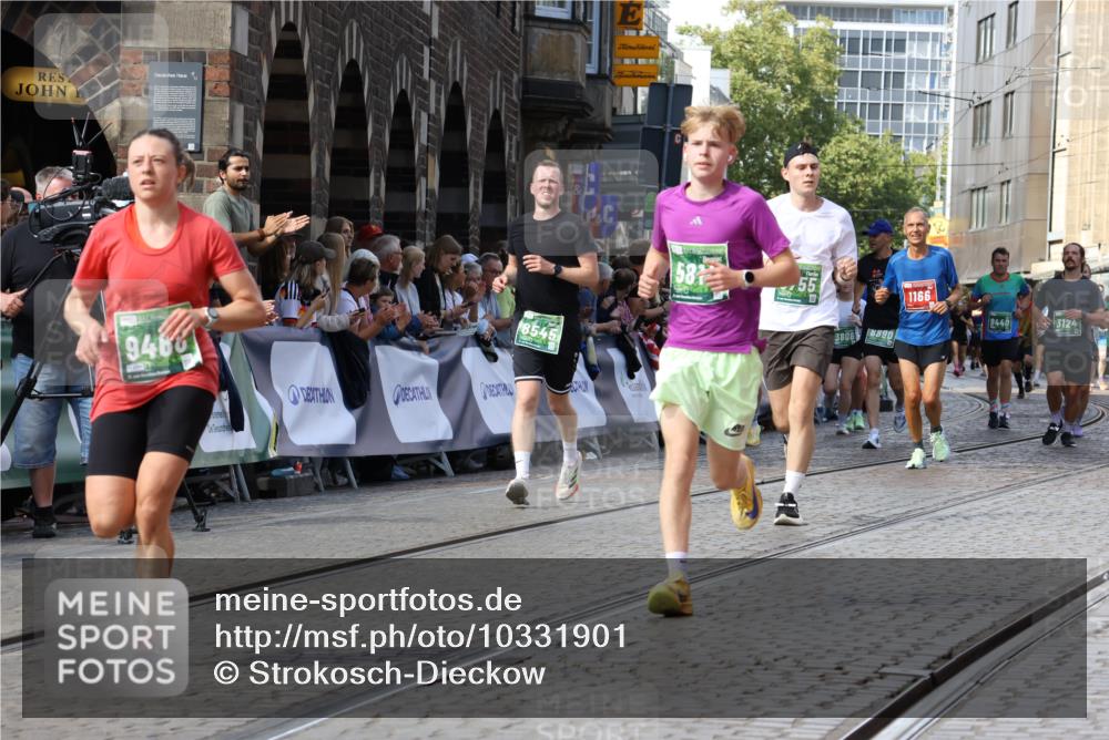 13.09.2026 - 21. swb-Marathon Bremen Strokosch-Dieckow http://msf.ph/oto/10331901 13.09.2026 13:25:27 Ziel 1080, 1119, 1166, 1264, 1436, 1448, 2322, 3105, 3187, 4091, 4113, 4459, 4507, 4918, 6079, 6544, 6943, 7306, 7326, 7409, 8245, 9036, 9073, 9152, 9360, 9493, 13088, 191, 209, 1458, 1752, 3124, 3186, 3806, 4717, 4927, 5703, 5755, 5814, 8545, 8597, 8890, 9440, 9468, 9506 meine-sportfotos.de