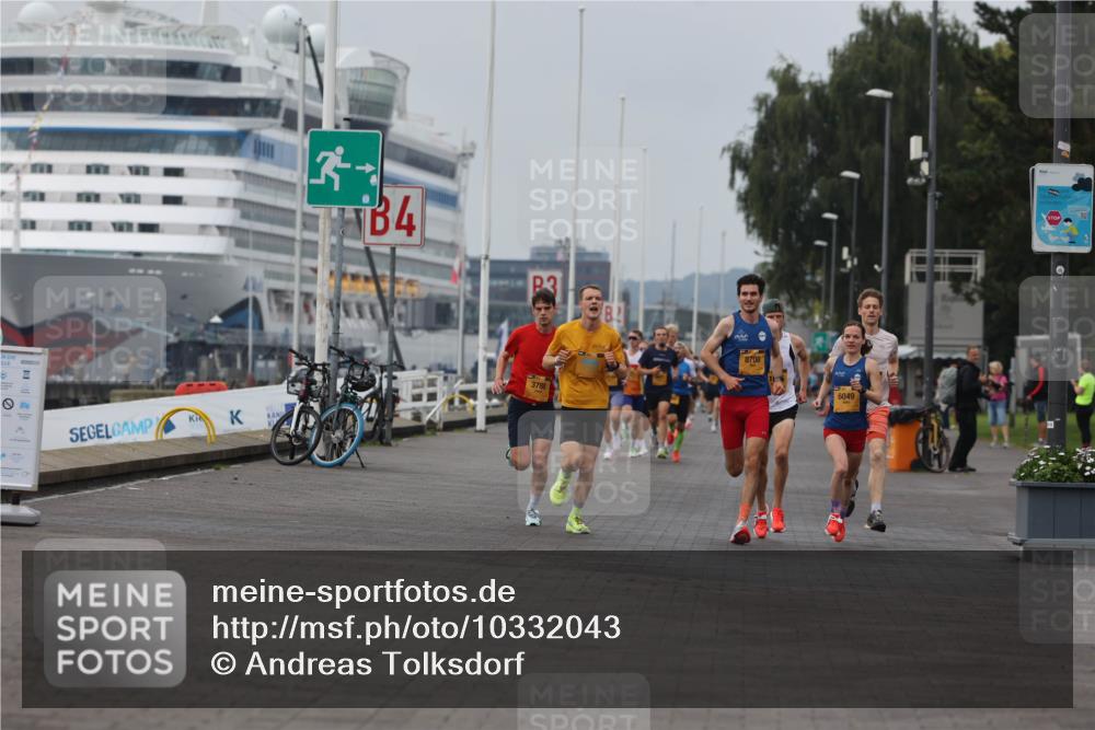 13.09.2026 - Kiel Lauf Andreas Tolksdorf http://msf.ph/oto/10332043 13.09.2026 09:51:12 Kiellinie 0, 3, 4, 3788, 8708, 6049 meine-sportfotos.de