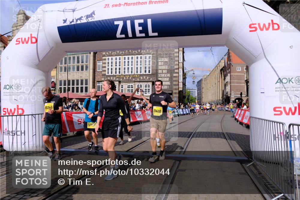 13.09.2026 - 21. swb-Marathon Bremen Tim E. http://msf.ph/oto/10332044 13.09.2026 11:04:40 Ziel 10160, 10182, 10245, 10291, 10526, 10613, 10755, 11214, 11215, 11221, 11248, 11336, 11410, 11720, 11740, 11761, 12009, 12929 meine-sportfotos.de