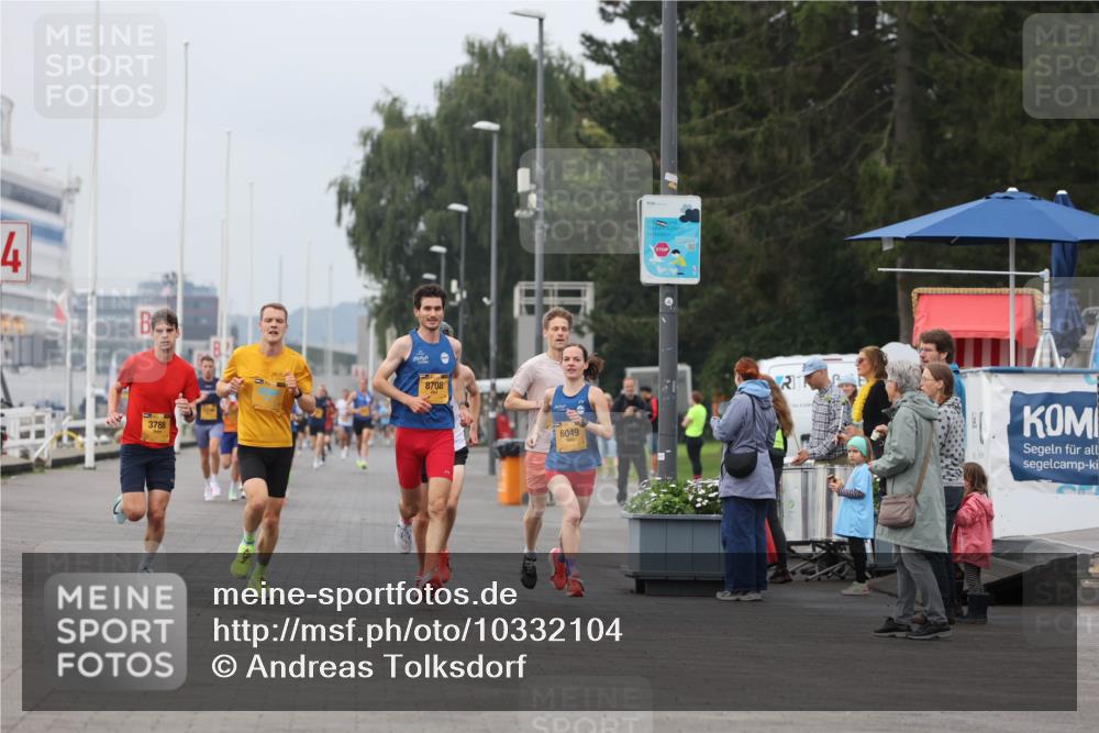 13.09.2026 - Kiel Lauf Andreas Tolksdorf http://msf.ph/oto/10332104 13.09.2026 09:51:13 Kiellinie 4, 3788, 8708, 6049 meine-sportfotos.de