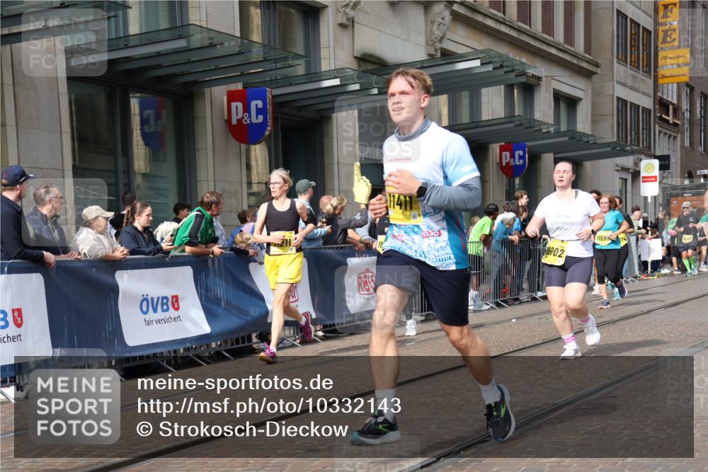 13.09.2026 - 21. swb-Marathon Bremen Strokosch-Dieckow http://msf.ph/oto/10332143 13.09.2026 11:03:27 Ziel 10090, 10091, 10152, 10327, 10357, 10403, 10420, 10429, 10569, 10659, 10720, 10796, 10902, 10918, 10950, 11149, 11211, 11325, 11411, 11451, 11511, 11595, 11655, 11746, 11868, 11967, 12074, 12504, 10092, 10150, 10187, 10195, 10237, 10309, 10528, 10531, 10598, 10724, 10727, 10904, 10959, 11070, 11211, 11411, 11493, 11598, 11676, 11773, 11830, 11836, 12068, 12184, 12185, 12214, 12611 meine-sportfotos.de
