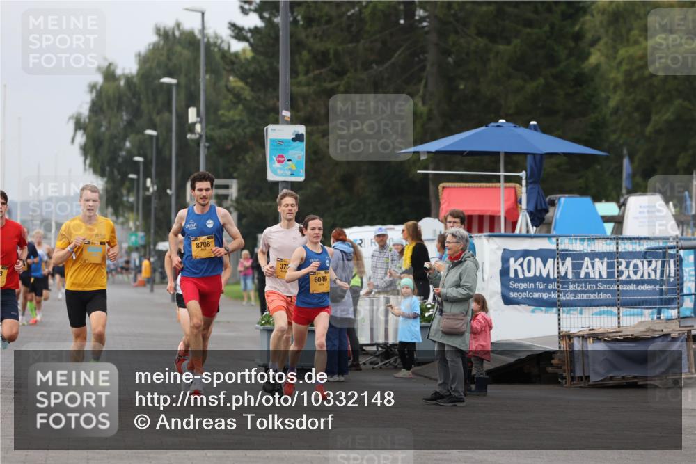 13.09.2026 - Kiel Lauf Andreas Tolksdorf http://msf.ph/oto/10332148 13.09.2026 09:51:14 Kiellinie 8708, 37, 6049 meine-sportfotos.de