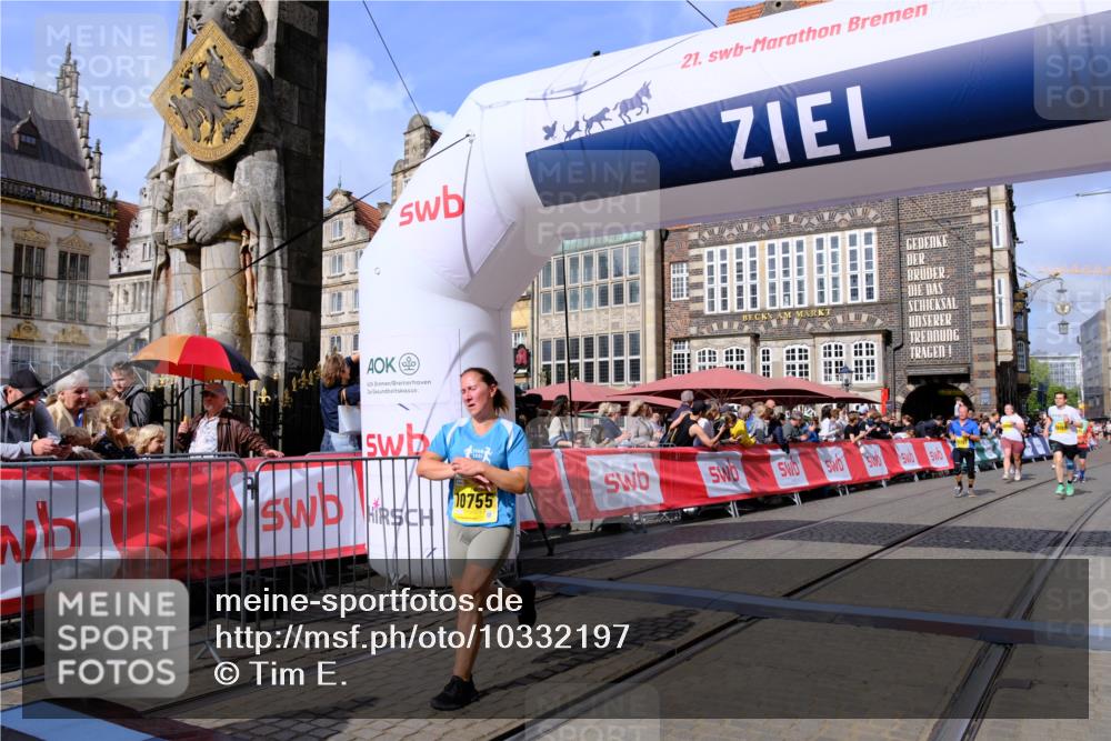 13.09.2026 - 21. swb-Marathon Bremen Tim E. http://msf.ph/oto/10332197 13.09.2026 11:04:44 Ziel 10160, 10182, 10245, 10526, 10613, 10711, 10755, 10877, 11214, 11215, 11248, 11336, 11410, 11720, 11740, 11761, 11991, 12009, 12929 meine-sportfotos.de