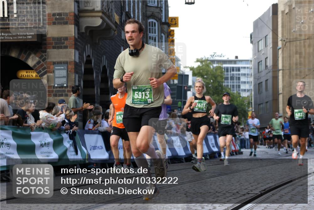 13.09.2026 - 21. swb-Marathon Bremen Strokosch-Dieckow http://msf.ph/oto/10332222 13.09.2026 13:15:55 Ziel 1033, 1445, 3346, 3536, 3836, 3991, 4212, 4573, 4653, 4663, 5533, 5588, 6162, 6515, 6526, 7203, 7291, 7346, 7992, 9029, 9391, 9475, 9777, 13249, 145, 663, 1955, 2623, 3134, 3149, 4128, 4823, 5430, 6106, 6744, 7307, 7413, 8487, 9278, 13158 meine-sportfotos.de