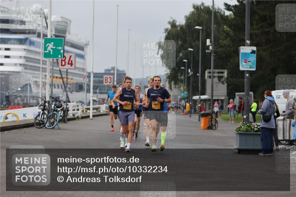 13.09.2026 - Kiel Lauf Andreas Tolksdorf http://msf.ph/oto/10332234 13.09.2026 09:51:21 Kiellinie 3, 4, 3, 2149, 9681 meine-sportfotos.de