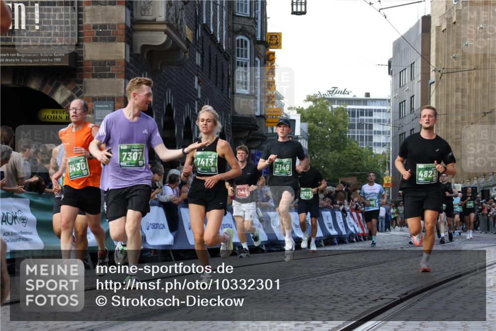 13.09.2026 - 21. swb-Marathon Bremen Strokosch-Dieckow http://msf.ph/oto/10332301 13.09.2026 13:15:56 Ziel 1033, 1445, 3346, 3536, 3836, 3991, 4212, 4573, 4653, 4663, 5533, 5588, 6162, 6515, 6526, 7203, 7291, 7992, 9029, 9391, 9475, 9777, 13249, 145, 481, 663, 1955, 2623, 3134, 3149, 4128, 4823, 5430, 6106, 6744, 7307, 7413, 8487, 9278, 13008, 13158 meine-sportfotos.de