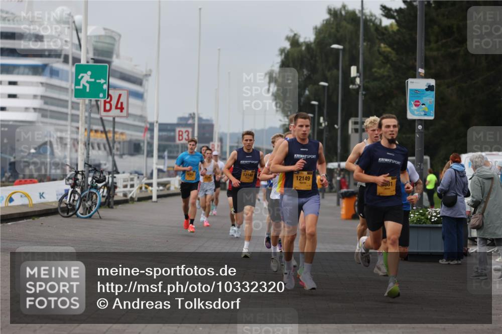 13.09.2026 - Kiel Lauf Andreas Tolksdorf http://msf.ph/oto/10332320 13.09.2026 09:51:24 Kiellinie 3, 4, 3, 12148, 12149 meine-sportfotos.de