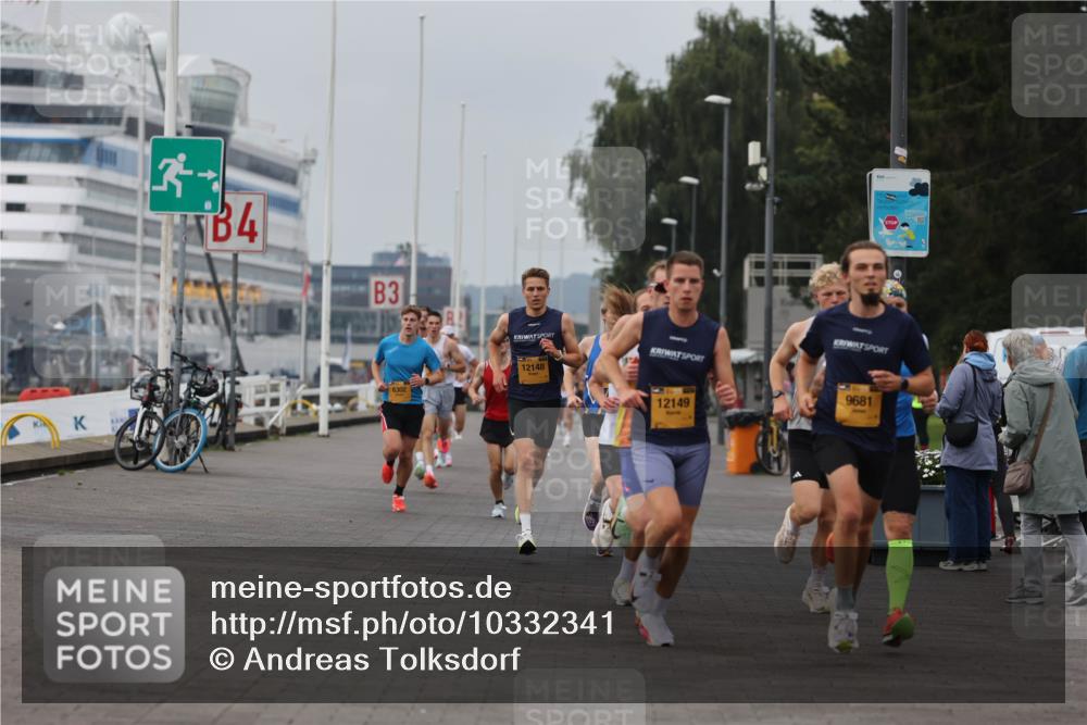 13.09.2026 - Kiel Lauf Andreas Tolksdorf http://msf.ph/oto/10332341 13.09.2026 09:51:24 Kiellinie 4, 3, 6302, 12148, 9681, 12149 meine-sportfotos.de