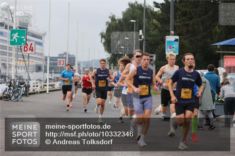 13.09.2026 - Kiel Lauf Andreas Tolksdorf http://msf.ph/oto/10332346 13.09.2026 09:51:24 Kiellinie 4, 3, 6302, 12148, 2149, 9681 meine-sportfotos.de