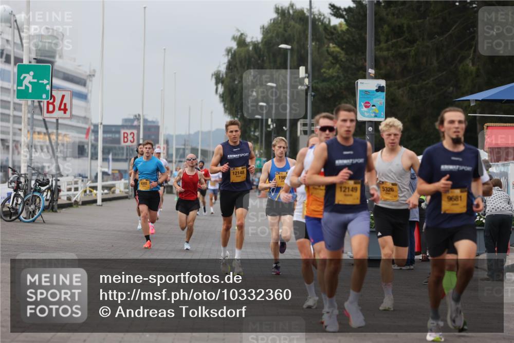 13.09.2026 - Kiel Lauf Andreas Tolksdorf http://msf.ph/oto/10332360 13.09.2026 09:51:25 Kiellinie 4, 3, 12148, 6302, 198, 12149, 5326, 9681 meine-sportfotos.de