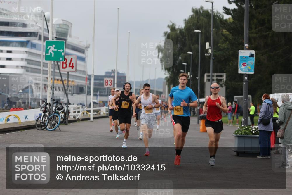 13.09.2026 - Kiel Lauf Andreas Tolksdorf http://msf.ph/oto/10332415 13.09.2026 09:51:28 Kiellinie 4, 3, 4858, 824, 6302 meine-sportfotos.de