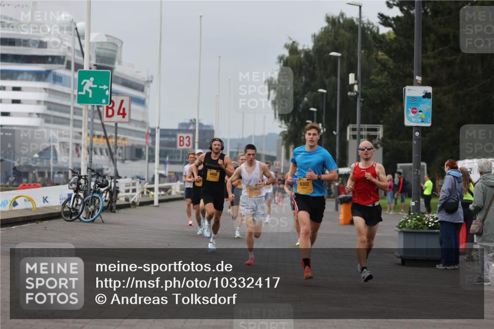 13.09.2026 - Kiel Lauf Andreas Tolksdorf http://msf.ph/oto/10332417 13.09.2026 09:51:28 Kiellinie 4, 3, 4858, 6302, 8240 meine-sportfotos.de