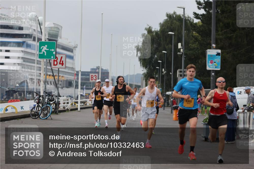 13.09.2026 - Kiel Lauf Andreas Tolksdorf http://msf.ph/oto/10332463 13.09.2026 09:51:29 Kiellinie 992, 4, 3, 4645, 4858, 6302, 8240 meine-sportfotos.de