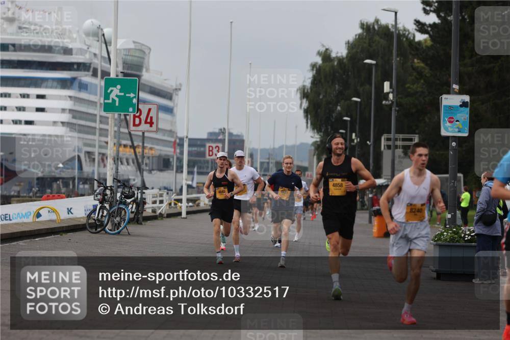 13.09.2026 - Kiel Lauf Andreas Tolksdorf http://msf.ph/oto/10332517 13.09.2026 09:51:31 Kiellinie 4, 3, 4645, 4621, 6, 4858, 8240 meine-sportfotos.de