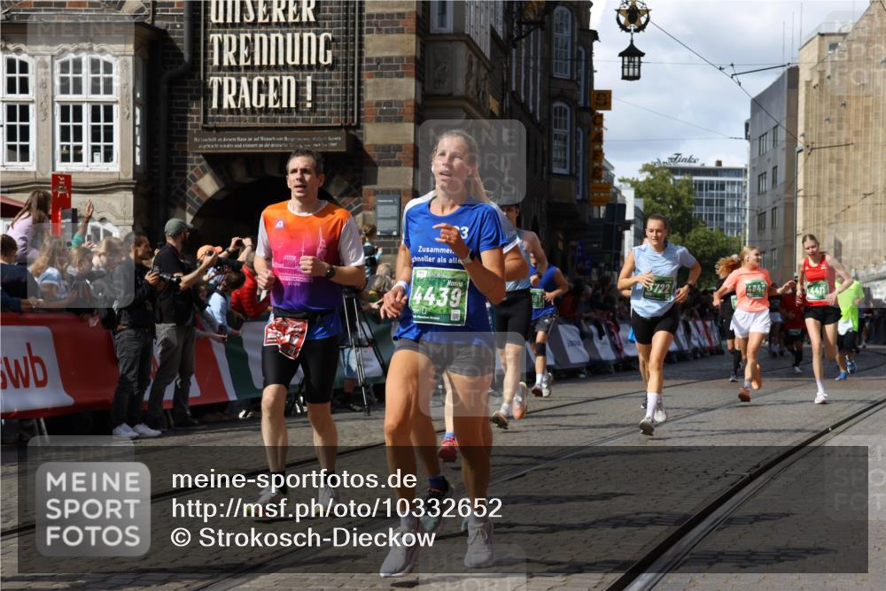 13.09.2026 - 21. swb-Marathon Bremen Strokosch-Dieckow http://msf.ph/oto/10332652 13.09.2026 13:25:45 Ziel 209, 260, 1119, 1650, 1658, 2046, 3168, 3187, 4294, 5755, 5814, 6113, 6380, 7252, 7306, 8357, 8545, 8695, 8769, 9036, 9299, 9460, 9468, 9506, 9563, 13025, 1163, 1647, 2033, 2062, 2708, 2987, 3248, 3722, 4067, 4161, 4411, 4476, 4842, 5013, 5558, 5622, 5701, 6135, 6605, 7638, 7780, 8271, 8361, 8592 meine-sportfotos.de