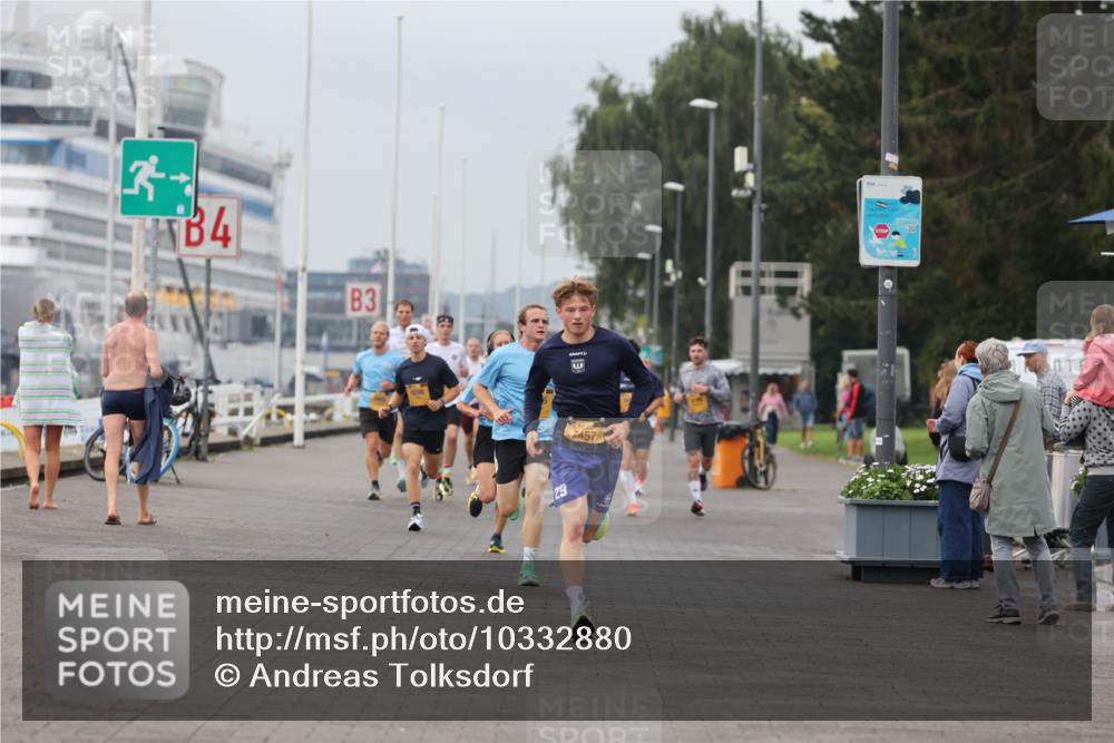13.09.2026 - Kiel Lauf Andreas Tolksdorf http://msf.ph/oto/10332880 13.09.2026 09:51:47 Kiellinie 4, 3, 29, 2457 meine-sportfotos.de