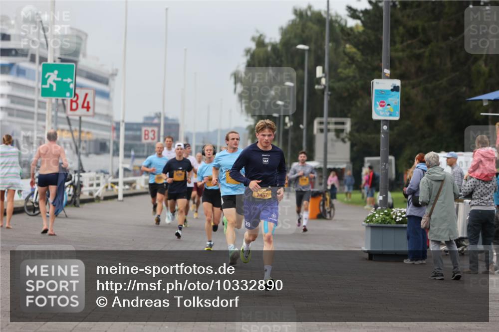 13.09.2026 - Kiel Lauf Andreas Tolksdorf http://msf.ph/oto/10332890 13.09.2026 09:51:48 Kiellinie 4, 3 meine-sportfotos.de