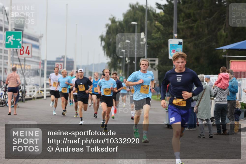 13.09.2026 - Kiel Lauf Andreas Tolksdorf http://msf.ph/oto/10332920 13.09.2026 09:51:50 Kiellinie 4, 9298, 6958, 7195, 457 meine-sportfotos.de