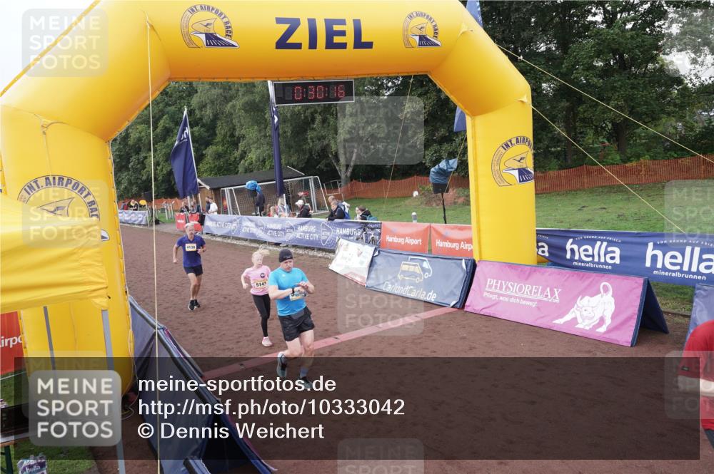 13.09.2026 - Airport Race Dennis Weichert http://msf.ph/oto/10333042 13.09.2026 10:30:49 Ziel 4138, 5142, 5188, 5342 meine-sportfotos.de
