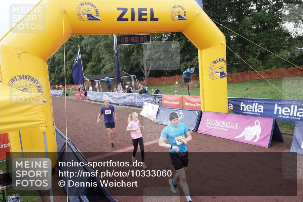 13.09.2026 - Airport Race Dennis Weichert http://msf.ph/oto/10333060 13.09.2026 10:30:50 Ziel 4138, 5142, 5188, 5342 meine-sportfotos.de