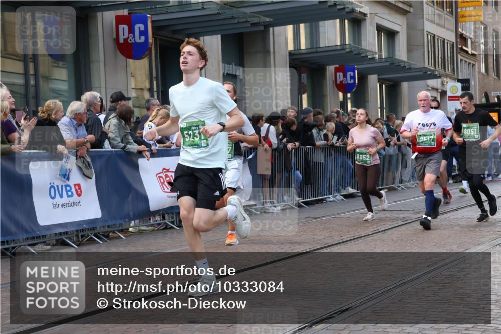 13.09.2026 - 21. swb-Marathon Bremen Strokosch-Dieckow http://msf.ph/oto/10333084 13.09.2026 13:23:33 Ziel 342, 2210, 2288, 2485, 2517, 2560, 3044, 3642, 4601, 4671, 5011, 5104, 5116, 5146, 5231, 5397, 5623, 5908, 6157, 6332, 6648, 6772, 7094, 7105, 7216, 7357, 7475, 7761, 8051, 8052, 8095, 8290, 10059, 10115, 13007, 13197, 135, 672, 2306, 2371, 2409, 2427, 2490, 2627, 2899, 3078, 3138, 3173, 3531, 3856, 3861, 3939, 5820, 5821, 5908, 6843, 6848, 6923, 8045, 8560, 8863, 9088, 9196, 9436, 9827, 10127 meine-sportfotos.de