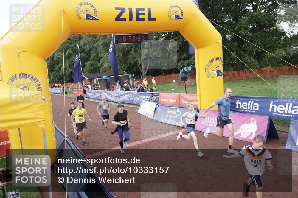 13.09.2026 - Airport Race Dennis Weichert http://msf.ph/oto/10333157 13.09.2026 10:31:11 Ziel 5070, 5071, 5171, 5177, 5215, 5238, 5251, 5272, 5408, 5410 meine-sportfotos.de